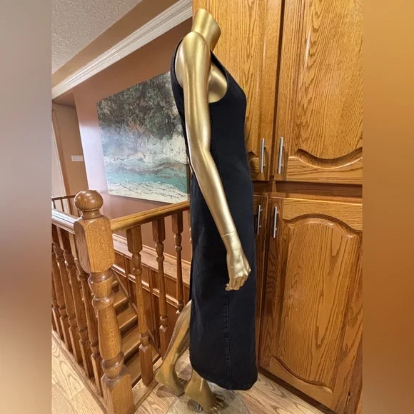 Aritzia Black Sleeveless Maxi Dress - Picture 5 of 10